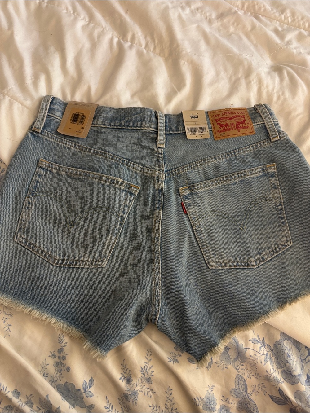 Women’s Levi’s 501 Original Cut Off Shorts Light Denim High Rise Size 31